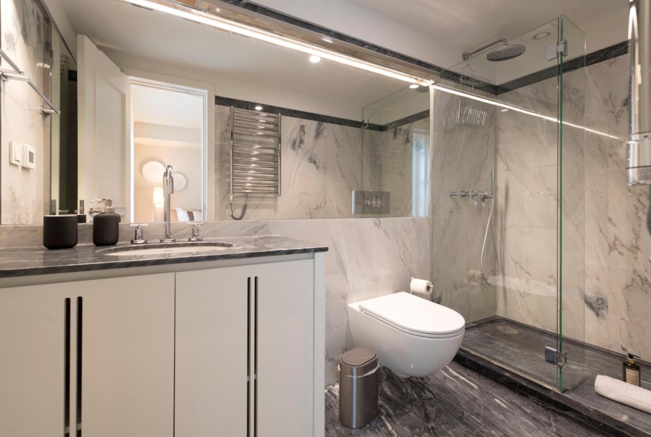 Emporium Deluxe 3Br Apartment W/ Private Parking By Lovelystay Porto Luaran gambar